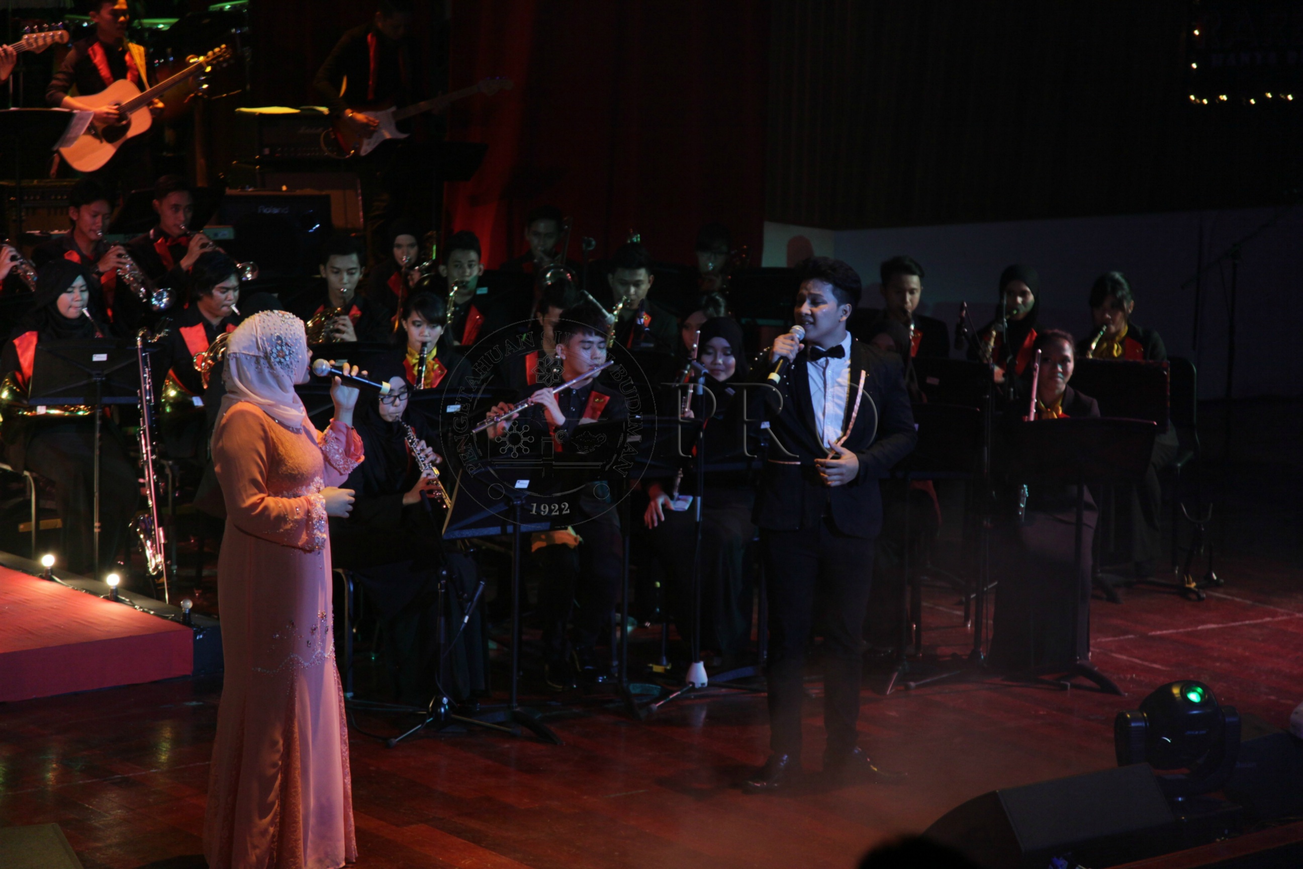 PRO 14 29 RARE IMG 0622